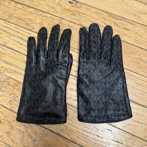 Michael Kors Black Leather Logo Print Gloves, size Large